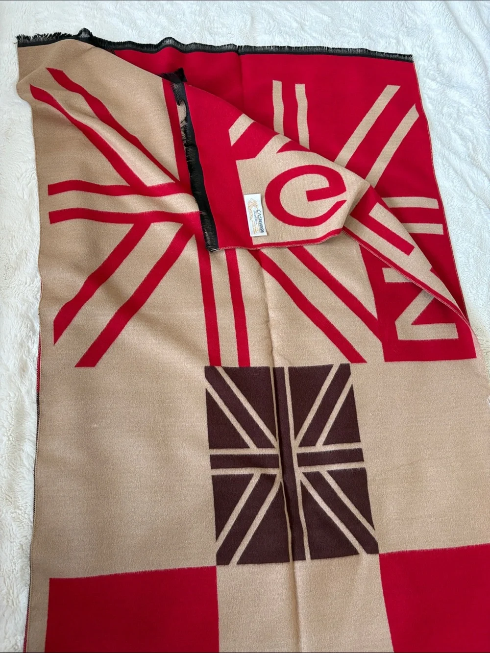 NWT SEALED! 100% Cashmere Oversized Scarf/Shawl Double-faced GeometricFlagDesign